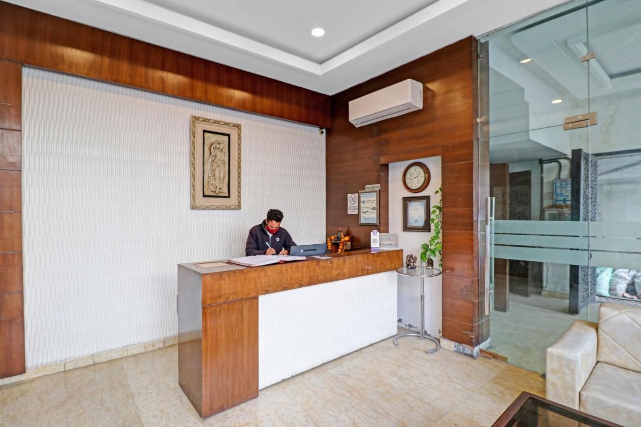 Airport Hotel Goodluck Nowe Delhi Zewnętrze zdjęcie