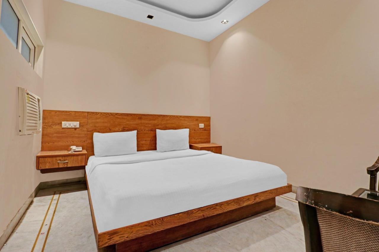 Airport Hotel Goodluck Nowe Delhi Zewnętrze zdjęcie