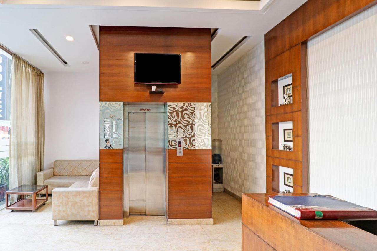 Airport Hotel Goodluck Nowe Delhi Zewnętrze zdjęcie